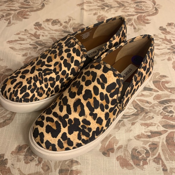 steve madden safary leopard sneakers